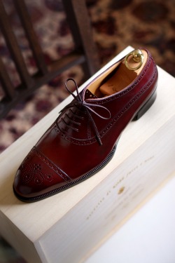 theshoesrealist:  il Quadrifoglio Bespoke Balmoral Shoes ilcea Burgundy Calf “il Chianti Classico” 