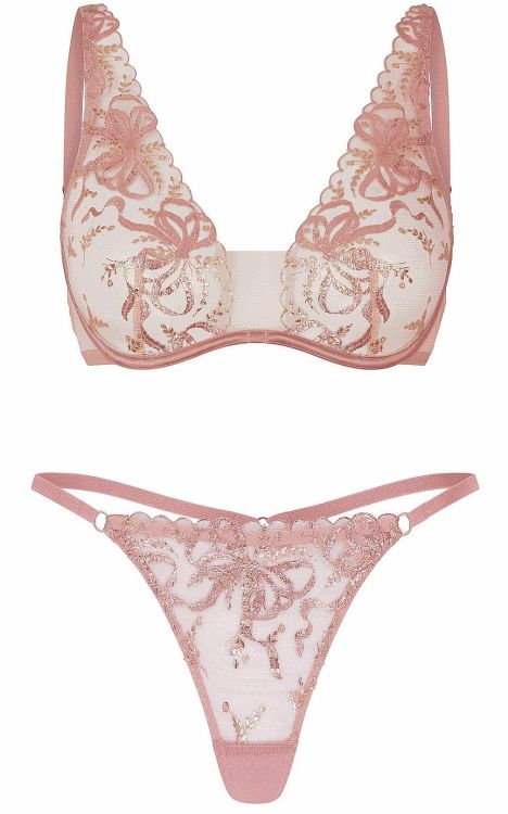 martysimone:Agent Provocateur | Svanna set