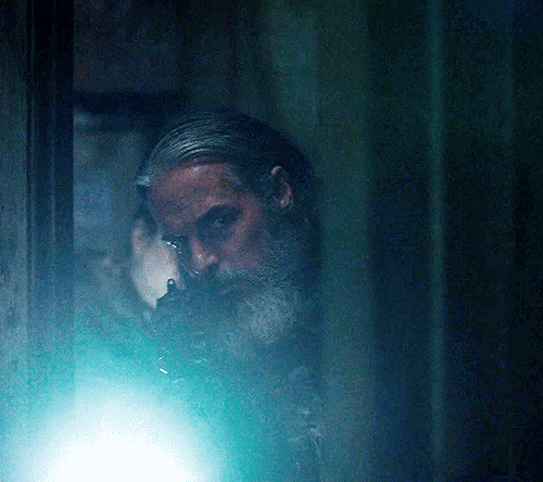 JEFFREY PIERCE As Tommy Perry In THE LAST OF US (2023 ) Episode 1.04 Please Hold To My Hand