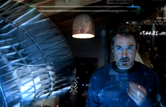 learned-foot:  jamesransons:  the inventor.  Is there anything sexier than Tony Stark