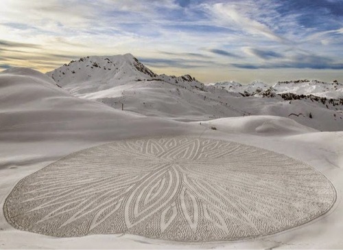 Porn Pics crossconnectmag:  Magnificent Geometric Snow