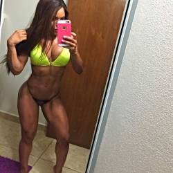 Muscle Girls Fan