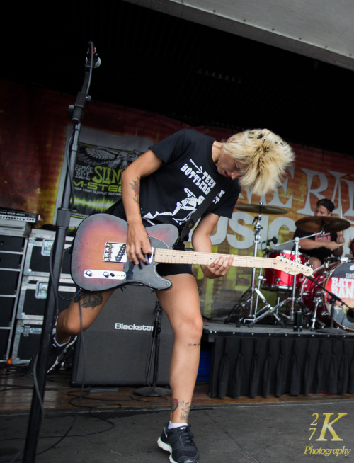 Mixtapes - Playing the Vans Warped Tour at Darien Lake (Buffalo, NY) on 7.8.14 Copyright 27K Photogr