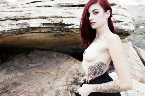 sexysexnsuch:  tristyntothesea:  Preview of a new SuicideGirls set I’m super stoked about!!  ~Avery 