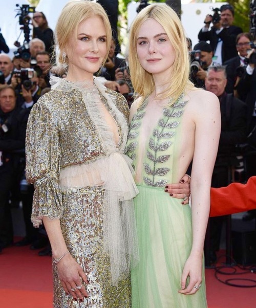 jordydior:Nicole Kidman & Elle Fanning at the 2017 Cannes Film Festival.