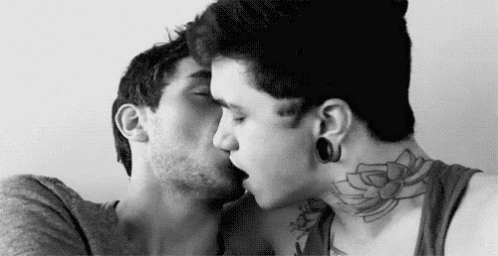 Voyeur barebackcumpigs brunette otngagged