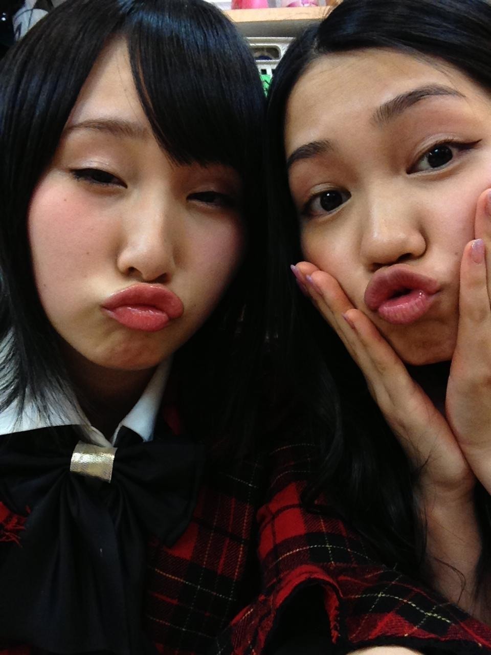 34nancha:  04.09 #高橋朱里 こんばん！！ ￼ググタス結構 更新したのでチェックしてね！！