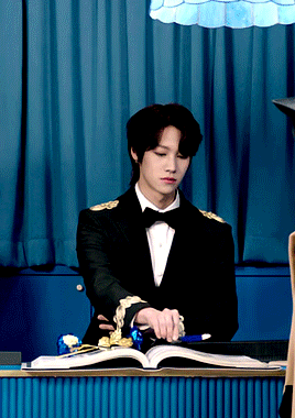 maindancersungjin:Hyunjun in The Day