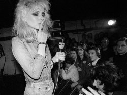 blondie-poedie:  Debbie Harry