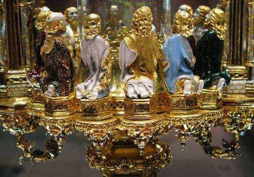 hierarchical-aestheticism:  Monstrance of Belém. Gold and Enamel. Detail. Portugal, 1506
