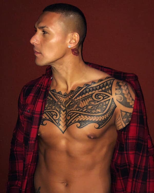 islandboyinthebigcity:  Dennis a.k.a Sway. Papakolea Boy, Las Vegas Male Stripper.  Love Seeing His Show And His D!ck 