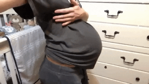 mpregboy28:lovepregnantbelly:  Belly reveals
