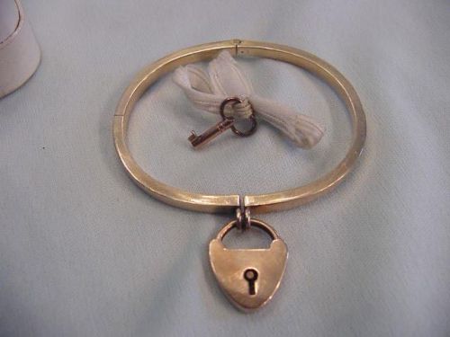 beautflstranger: this bracelet came with the original letter  addressed to ’ pet ‘  christmas 1884.