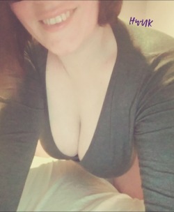 curiouswinekitten2:  Love the class of this theme. Sexy without being overtly so. Subtle is the new sexy 😉  Love Hotwifeyuk 😘  💋💋💋.  Thank you for submitting to cleavage Sunday!  Yes!  You look beautiful