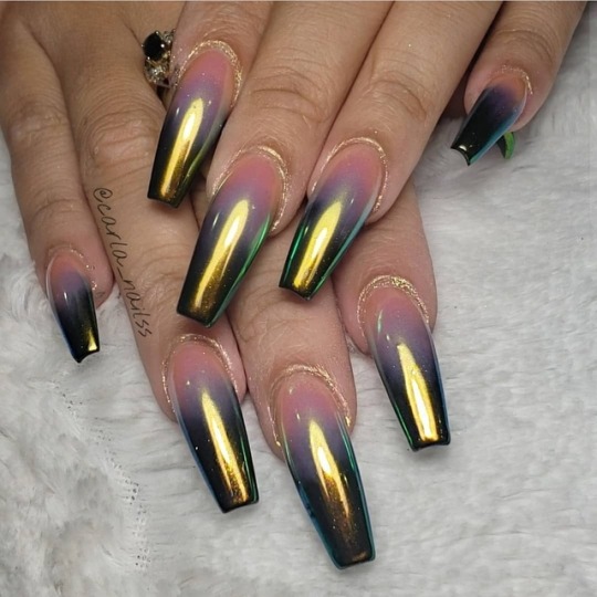 ideias de unhas 🤍 | Coffin shape nails, Chrome nails, Halloween acrylic  nails