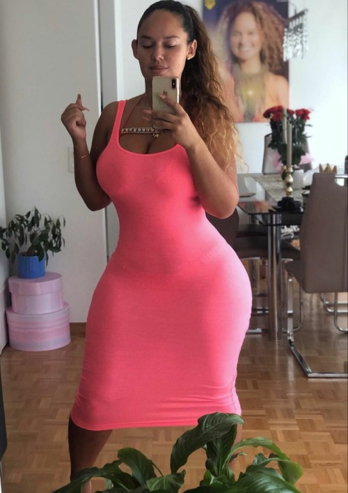 Porn princejazziedad:DeliciouslySexy. Curvy. Scrumptious. photos