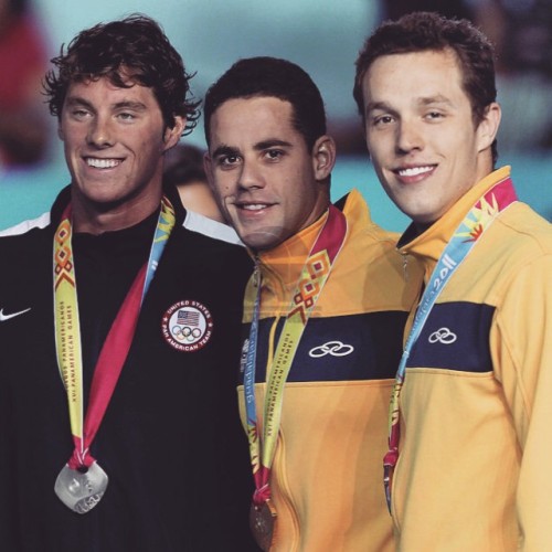 natyantunes:  #tbt pro ultimo Pan-americano . Pódio dos 200 medley, eu fiquei com a medalha de bronze. Essa foi minha primeira medalha de jogos Pan-Americanos. Esse ano vamos de novo pra conquistar mais medalhas! #TO2015 #teamvadoxbrasil #top #gopinheiros