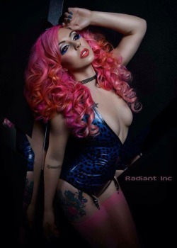 annaleebelleappreciation:  Annalee Belle