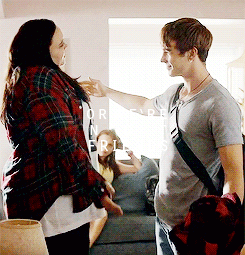 cliffpantones:    Maybe I don’t wanna be your friend.   
