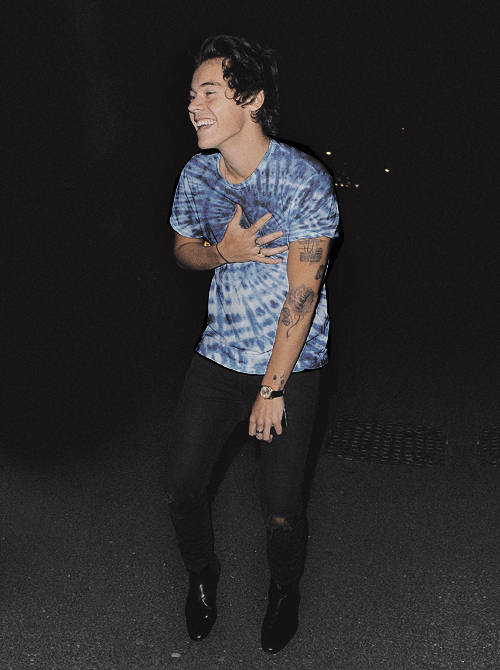 ♡ babe u look so cool ♡