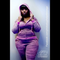@photosbyphelps  bringing it back with Siren Phoenix  @sirenphoenixtheplusmodel curves and fashion edge. #reallight  #curve #plusstyle #fashion #photosbyphelps  #hips #hoodie #hourglass #honormycurves #thickness Photos By Phelps IG: @photosbyphelps I