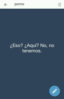 iam-dead&ndash;darling:  i-waanna-be-yours:   No Tumblr, a mi no me engañas.🌚🌚   Imposible que esta Red social tenga tal atrocidad.