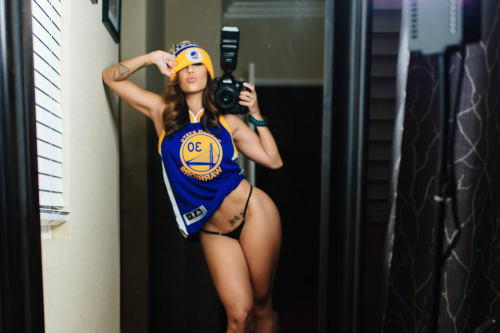tiannagregoryissexy: Good luck to Steph Curry and the Golden State Warriors in the NBA Finals