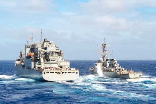 Tricky maneuvering…. PHILIPPINE SEA (November 2, 2020) – United States Military Sealift Comman