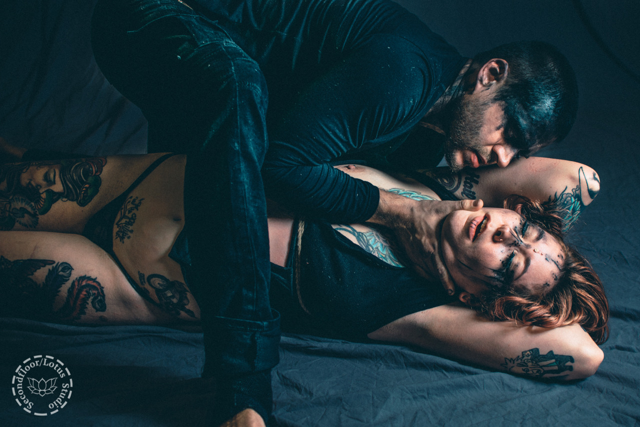 secondfloor-fet:  Primal shoot with LexaGrace and Secondfloor in the Ropecraft San
