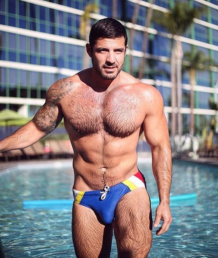 Follow my two hairy men blogs:http://sambrcln.tumblr.comhttp://hairysex.tumblr.com