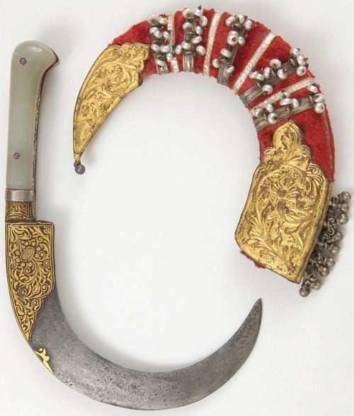 victoriansword:Indian Bank Dagger/Sickle, 19th Century Indian (central, Maharashtra) bank dagger