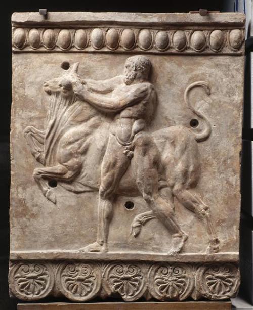 ancientanimalart: Heracles and the Bull of CreteCampanian (ancient Italy)(no date given)Musée