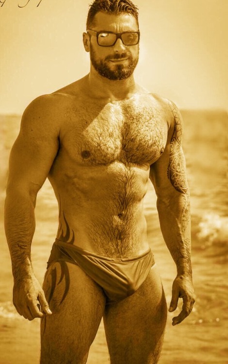 gaybeachaction: Hot gay sex chat: xxxcamboys.com/