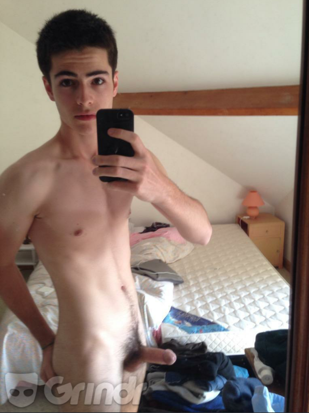 frenchies-lads:  Cute dick