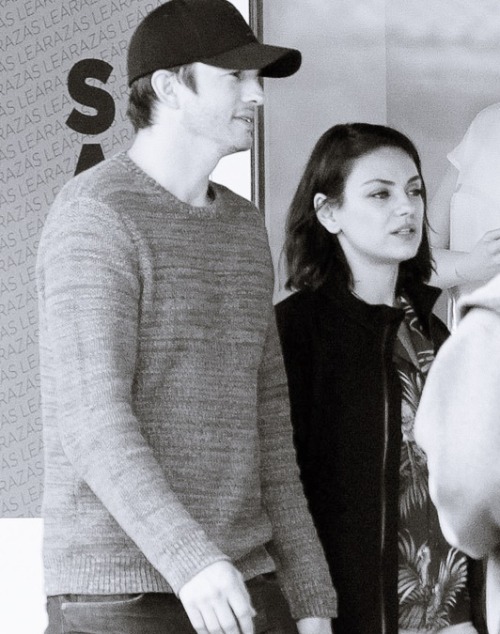 mkunisdaily: MILA KUNIS and Ashton Kutcher our for groceries shopping in Budapest, Hungary on july 1