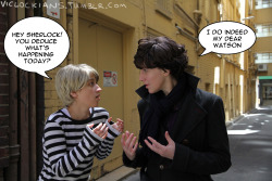 viclockians:  Cosplay recreation of the hilarious comic HERE by sweetlynumb Sherlock // John // Photographer 