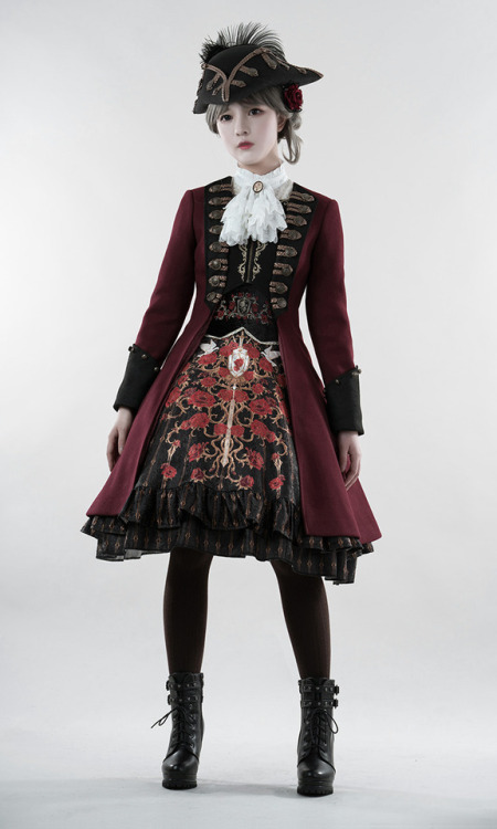 ultracheese: cassandrasdreamworld: starshipcaptainjojo: lumenflora: lolita-wardrobe: —Can the 