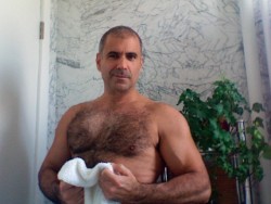 son4daddynl:  maturehairydaddies:  ASK ME ANYTHING   SUBMIT HERE ;) ARCHIVE IS THIS WAY!!!!  FOLLOW ME FOR MORE MATURE HAIRY DADDIES   Hott hairy daddy