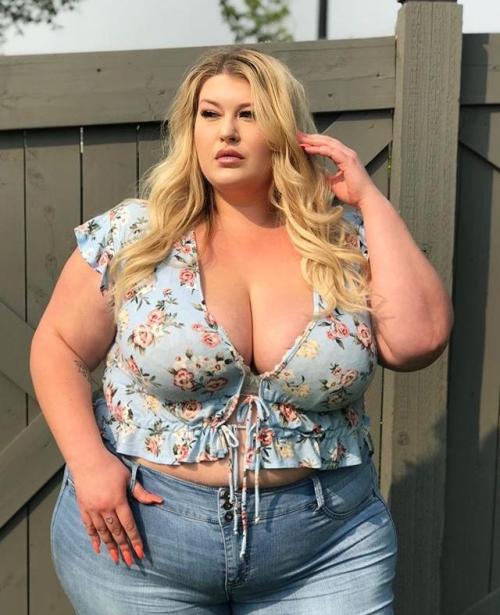 onemorebite3: Plus-Size Barbiie