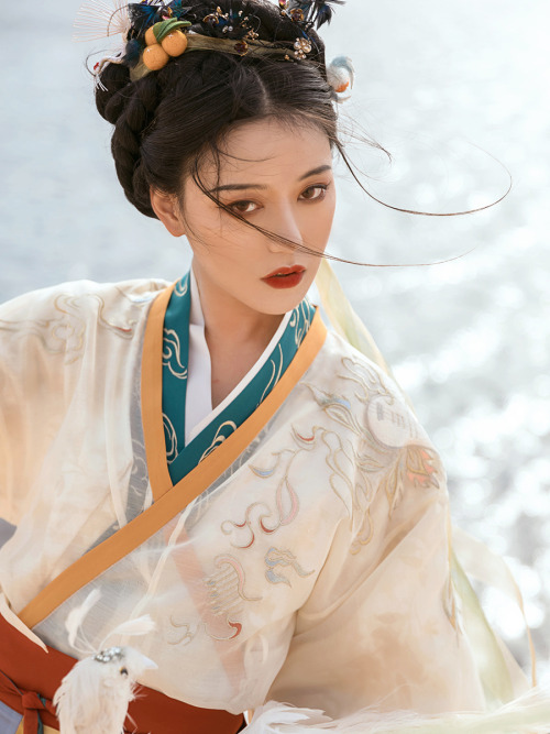 hanfugallery:chinese hanfu by 宴山亭