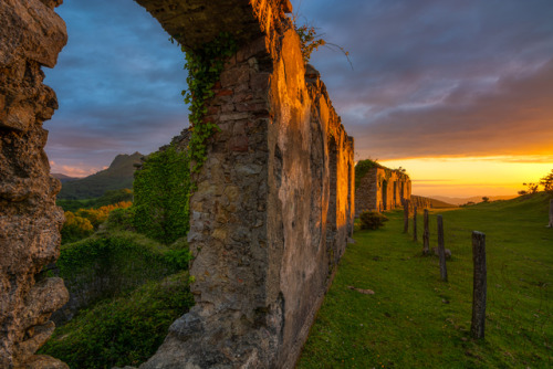 Série de photos que j’ai faites il y a quelques jours au Pays Basque à la frontière espagnole au cou