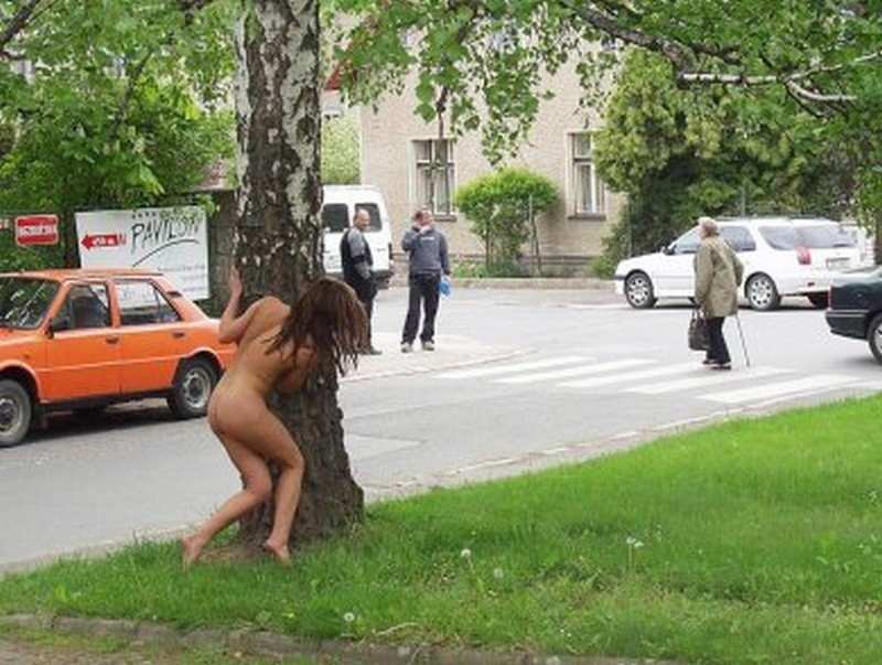 enf-candid:See even more candid female nudity at ENF PICTURES!