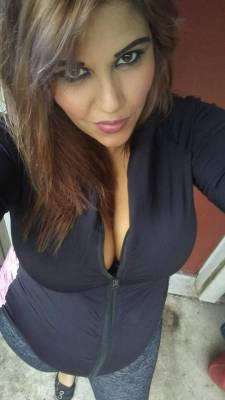spicycouple512: Beautiful and sexy lady !!!!!