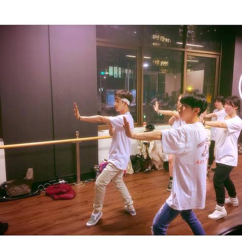 #TOPPDOGG #toppklass #BJOO #HANSOL #Kpop #danceworkshop #시드니 #kpopdancer #dancewithyouridol #DanceKo