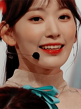 dahyun:181101 iz*one - o my! @ m countdown // sakura