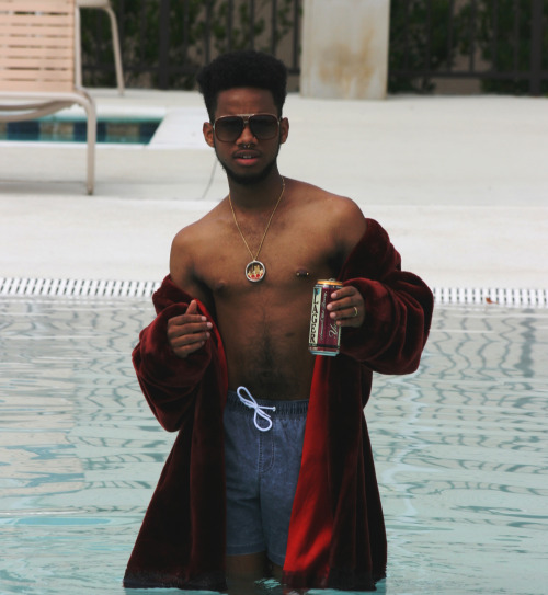 nilodile:  pt.1 of promo #3 @ the pool this morning Photographer: Tevin Flowers