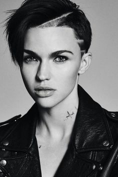 beleagured:  Ruby Rose // Black &amp; White