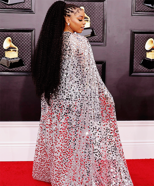 gettingscrazy:CHLOE BAILEY 64th Annual Grammy Awards April 3, 2022 