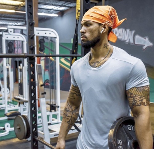 xemsays:  SHERROD BELTON is a NASM certified personal trainer.he specializes in strength, conditioning, body sculpting & weight loss for his male and female clients. aside from his physical contributions to helping others get fit, the young stallion