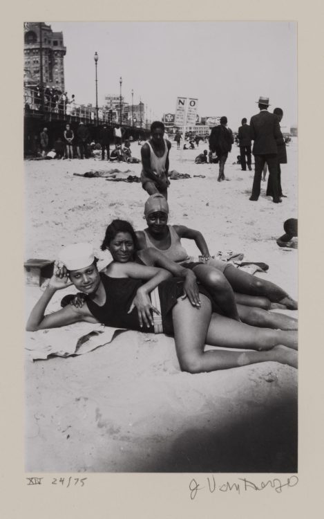 photoarchive:  James Van Der Zee, Atlantic City, 1905